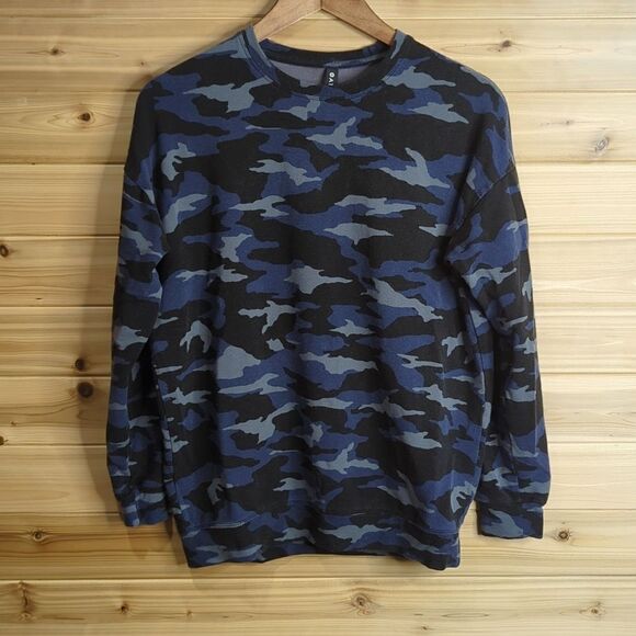 Athleta Womens Top Small Blue Studio to Street Pullover in Blue Camo Print - Picture 1 of 9